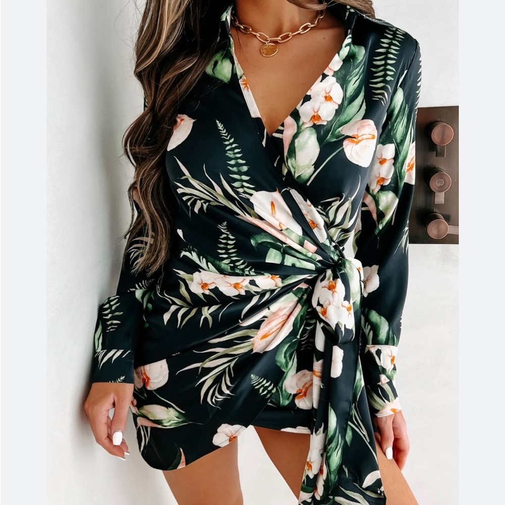 Luxxel Tropical Palm wrap Dress